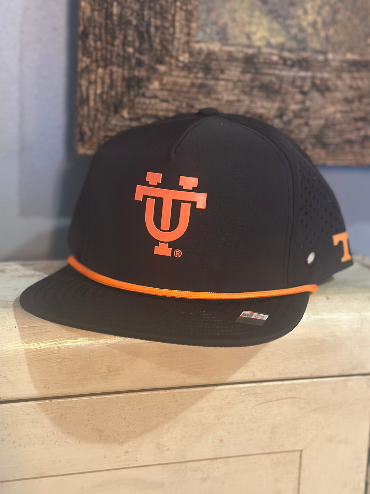 Black Structured UT Hydrometric Hat